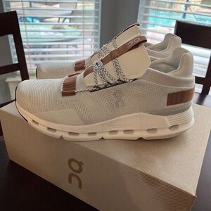 On Cloud Cloudnova Running Shoes White Pearl Brown